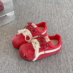Damen Sport Sneakers mit innovativer Schnürung und buntem Design