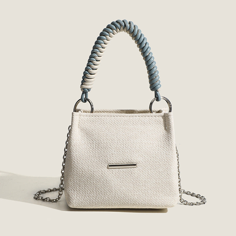Damen Denim Mini Handtasche mit elegantem Kettenriemen