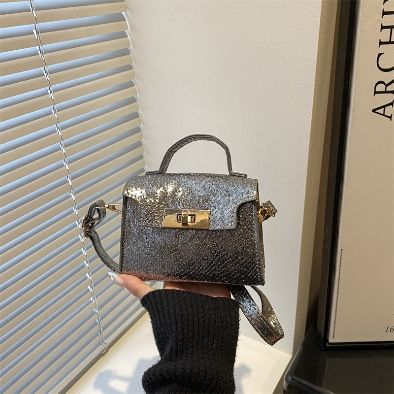 Damen Mini-Handtasche im stilvollen Glamour-Stil