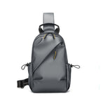 Sling-Rucksack mit flexibler Fächeraufteilung und wasserabweisendem Material