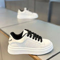 Frauen Mode Sneakers mit hochdämpfender Sohle und stilvollen Applikationen