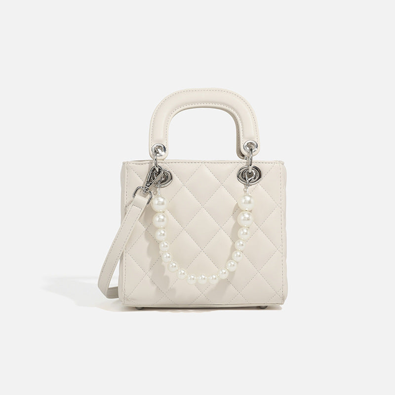 Damen Mini-Handtasche mit perlverzierter Kette und gestepptem Design