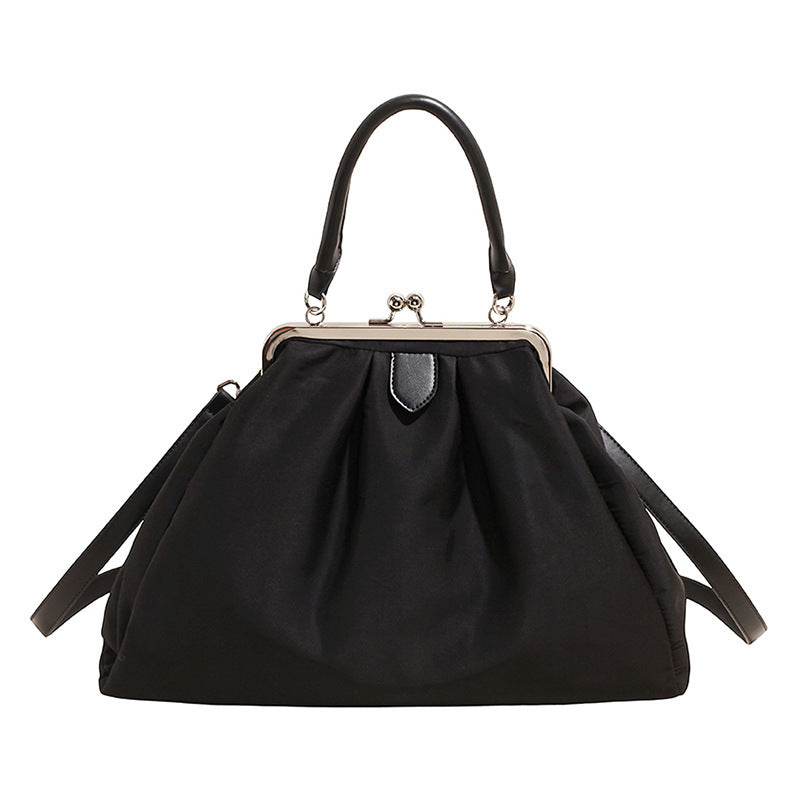 Damen große Schultertasche mit eleganten Falten und abnehmbarem Schulterriemen