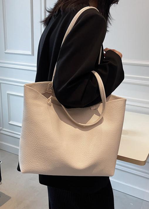 Geräumige Damen-Schultertasche aus weichem Leder