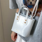 Damen Mini Tasche mit eleganter Struktur und praktischem Tragegriff