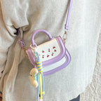 Damen Mini-Handtasche mit fröhlichem Kirschdesign und charmanten Anhängern