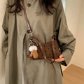 Damen trendige Mini-Handtasche mit verspieltem Tieranhänger