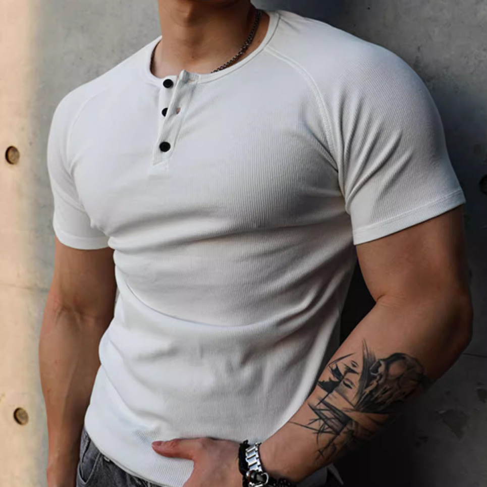 T-shirt Henley ajusté