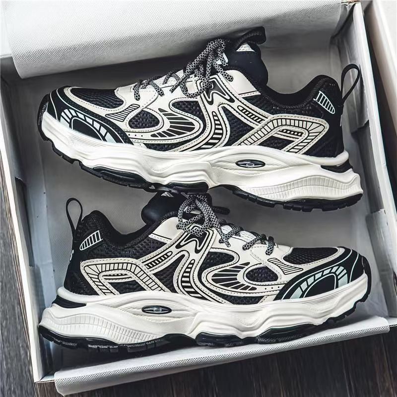 Damen-Sneaker mit atmungsaktivem Mesh-Obermaterial und innovativer Dämpfungstechnologie