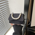 Damen Mini-Handtasche mit Perlenakzent