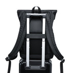 Eleganterer und funktionalerer Rucksack mit verstärkten Tragegurten