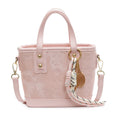 Damen Mini-Tasche im verspielten Design mit dekorativem Charm