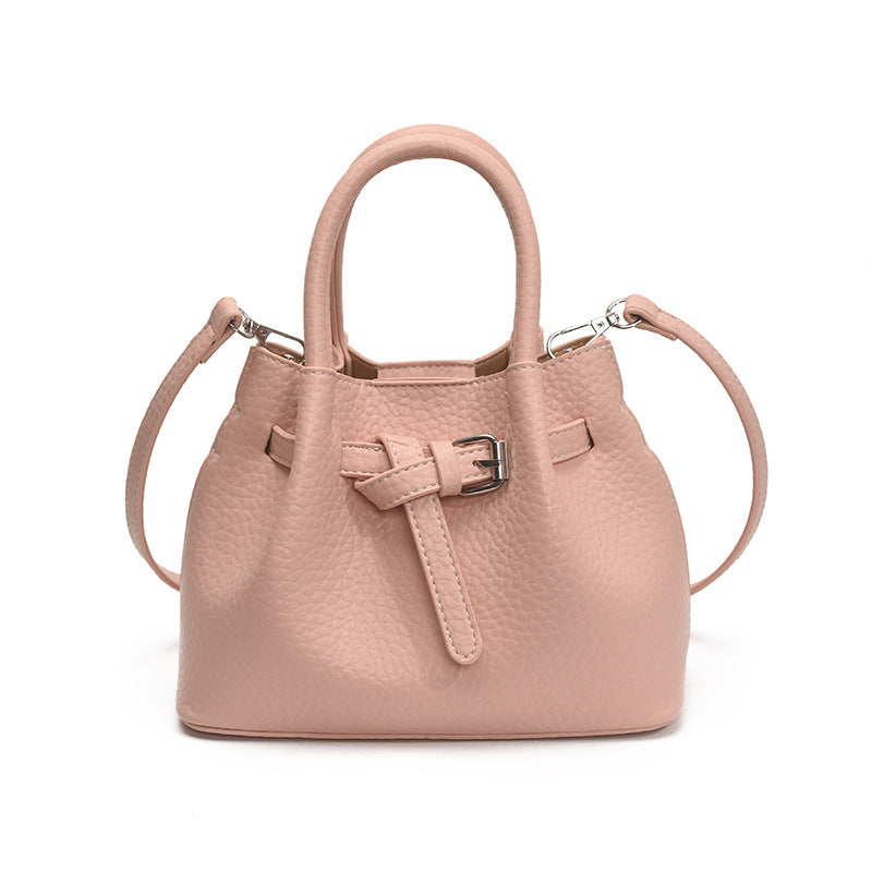Damen Mini-Handtasche mit stylischem Druckknopfverschluss
