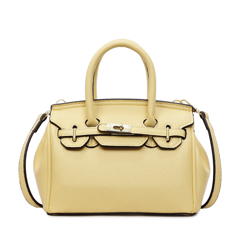 Damen Mini-Handtasche mit stylish Detail