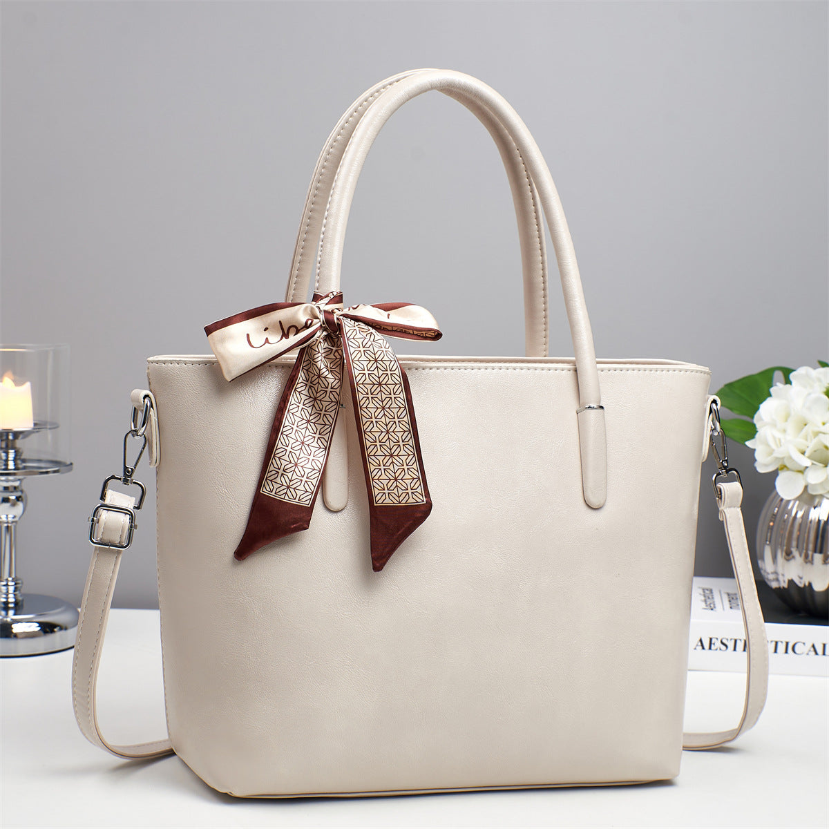 Damen elegante Schultertasche mit verspieltem Schleifenakzent
