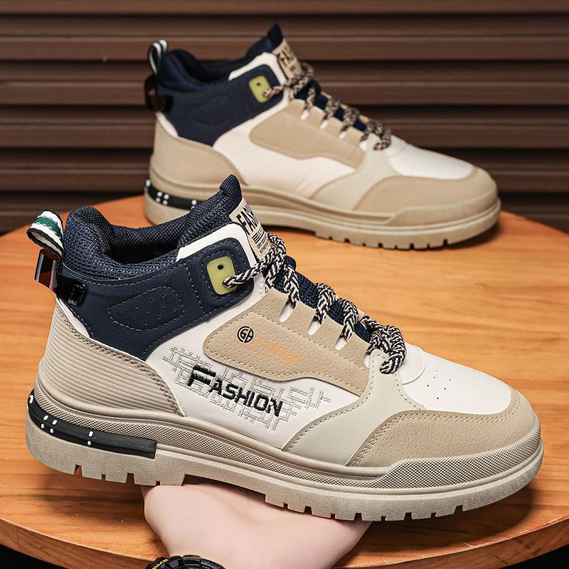 Hoch geschnittene Sport Sneakers für Frauen mit atmungsaktiver Konstruktion und rutschfester Sohle