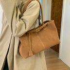 Damen elegante Tote-Bag mit glänzendem Detail