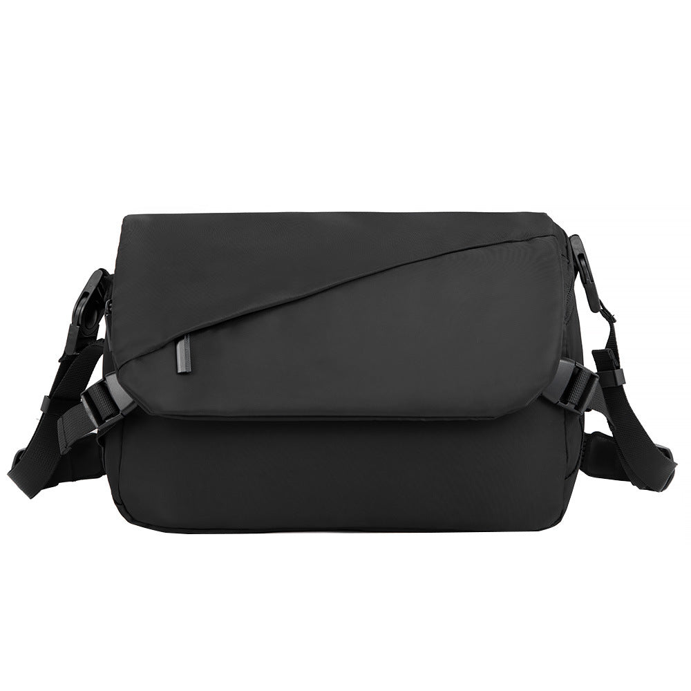 Adaptive Urban Sling Bag Emma Tasche