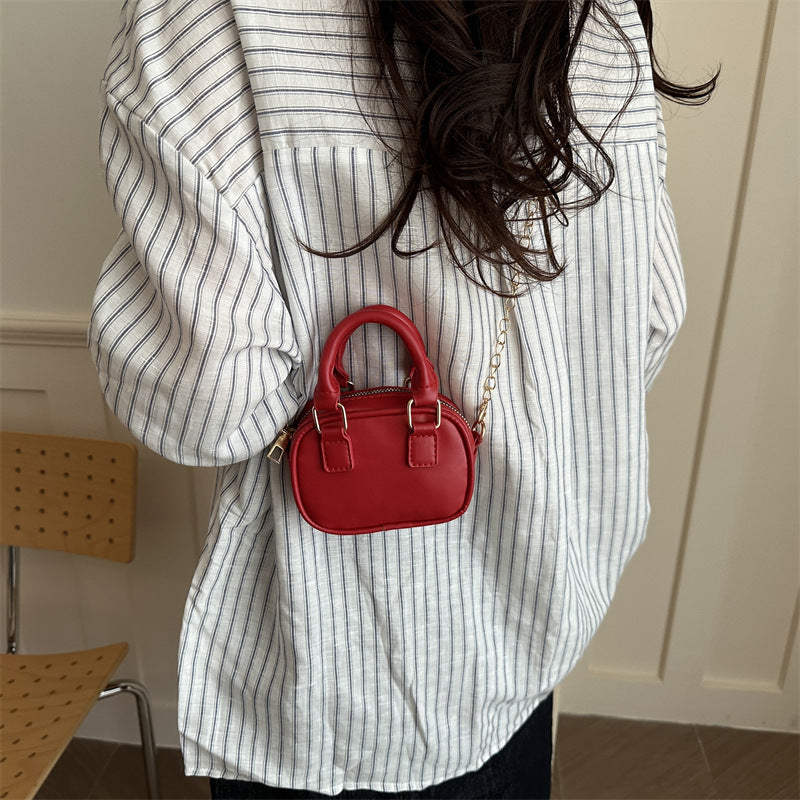 Damen Mini-Handtasche mit abnehmbarem Kettenriemen und elegantem Design