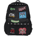 Punk-inspirierter grafischer Patch-Schulrucksack