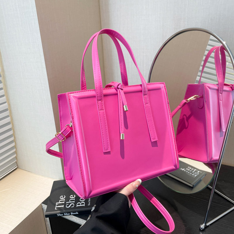 Damen elegante Handtasche im minimalistischen Design mit abnehmbarem Schulterriemen