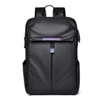 Urban-Rucksack mit wasserdichtem Material und innovativem Stauraum