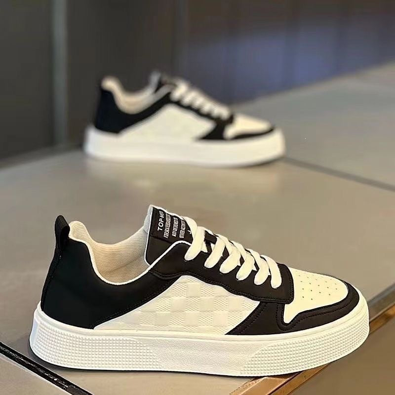 Damen stilvolle Sneaker aus synthetischem Leder mit trendigem Karomuster