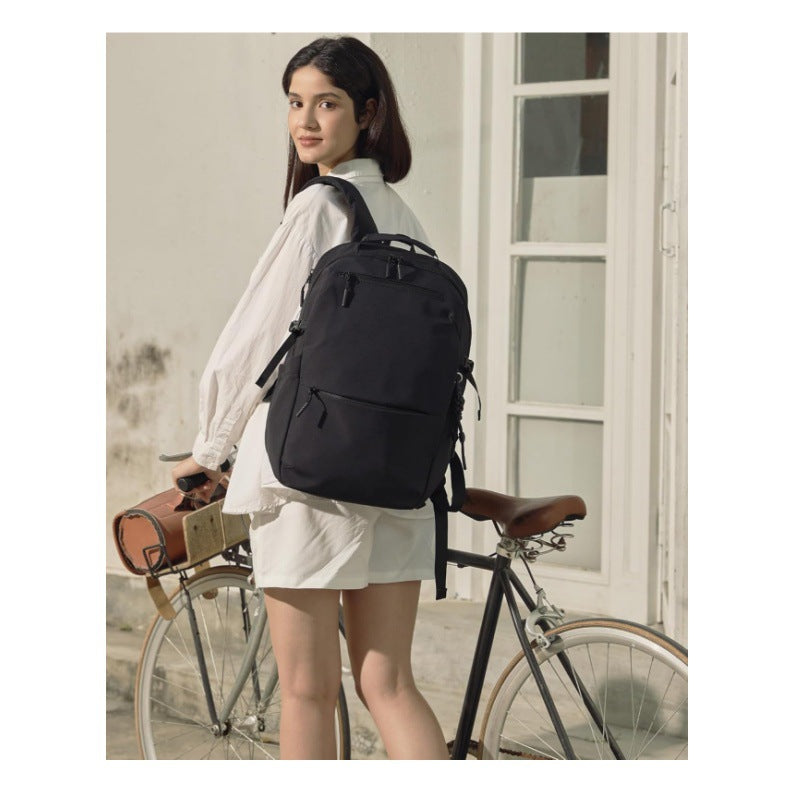 Funktionaler Laptop-Rucksack
