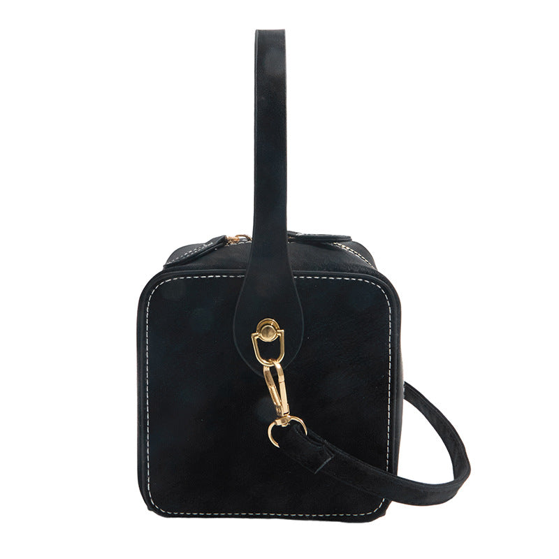 Damen Mini-Handtasche mit abnehmbarem Schulterriemen und elegantem Klappenverschluss