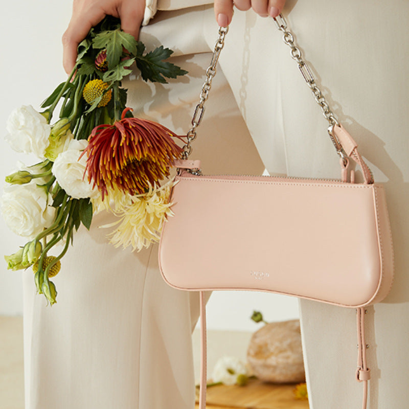 Damen elegante Schultertasche mit Kettenakzent