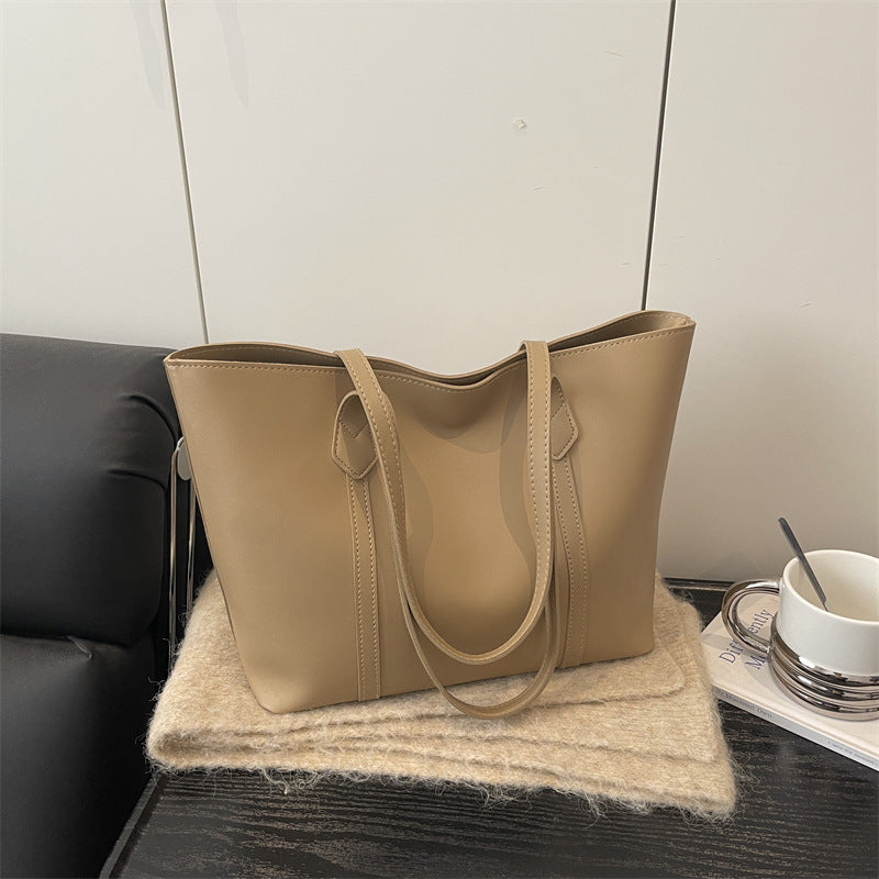 Damen elegante Tragetasche mit minimalistischer Struktur