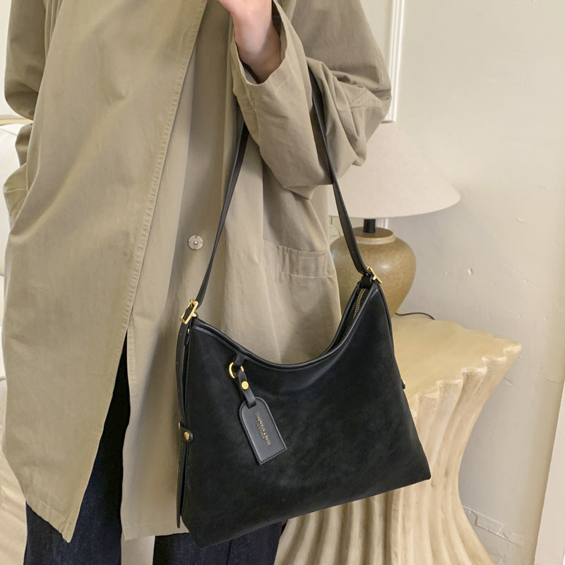 Damen elegante Schultertasche aus weichem Leder