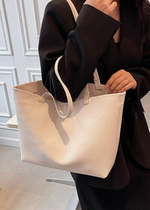 Geräumige Damen-Schultertasche aus weichem Leder