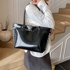 Damen stylische Tote Bag mit modischem Detail