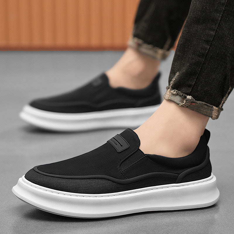 Damen Slip-On Sneaker mit atmungsaktivem Mesh-Obermaterial und gepolsterter Sohle