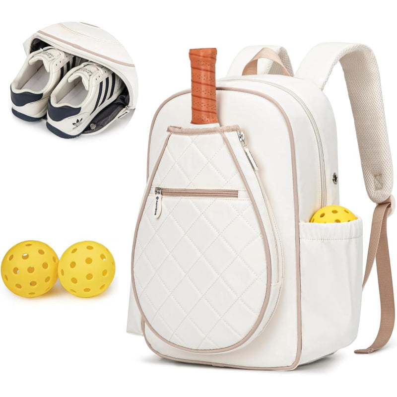 Sportlicher Rucksack mit integriertem Schuhfach und Fächern für Sportzubehör