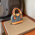 Damen Mini Hobo Tasche aus strukturiertem Kunstleder mit goldenen Akzenten