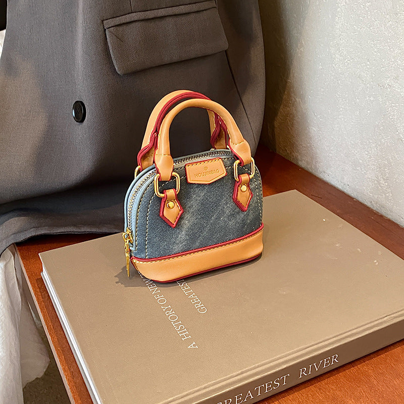 Damen Mini Hobo Tasche aus strukturiertem Kunstleder mit goldenen Akzenten