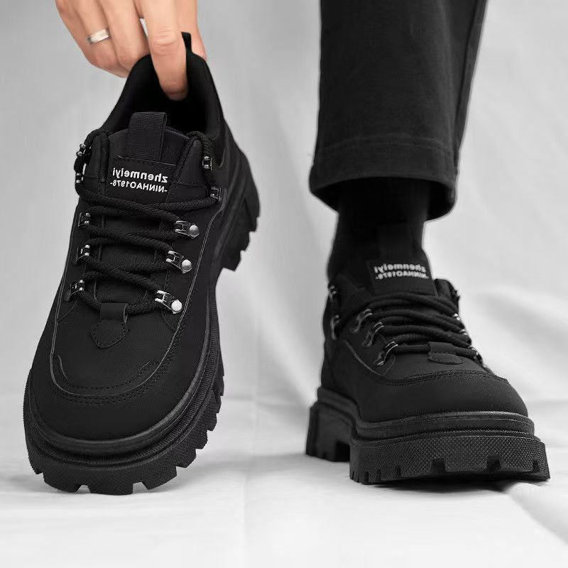 Damen modische Outdoor-Sneaker mit robustem Profil und atmungsaktiven Einsätzen