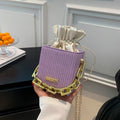 Damen Mini-Handtasche mit einzigartigem Kettenverzierung und klassischem Kordelzug