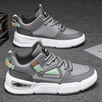 Sportliche Damen Sneaker mit dämpfender Sohle und atmungsaktiver Struktur