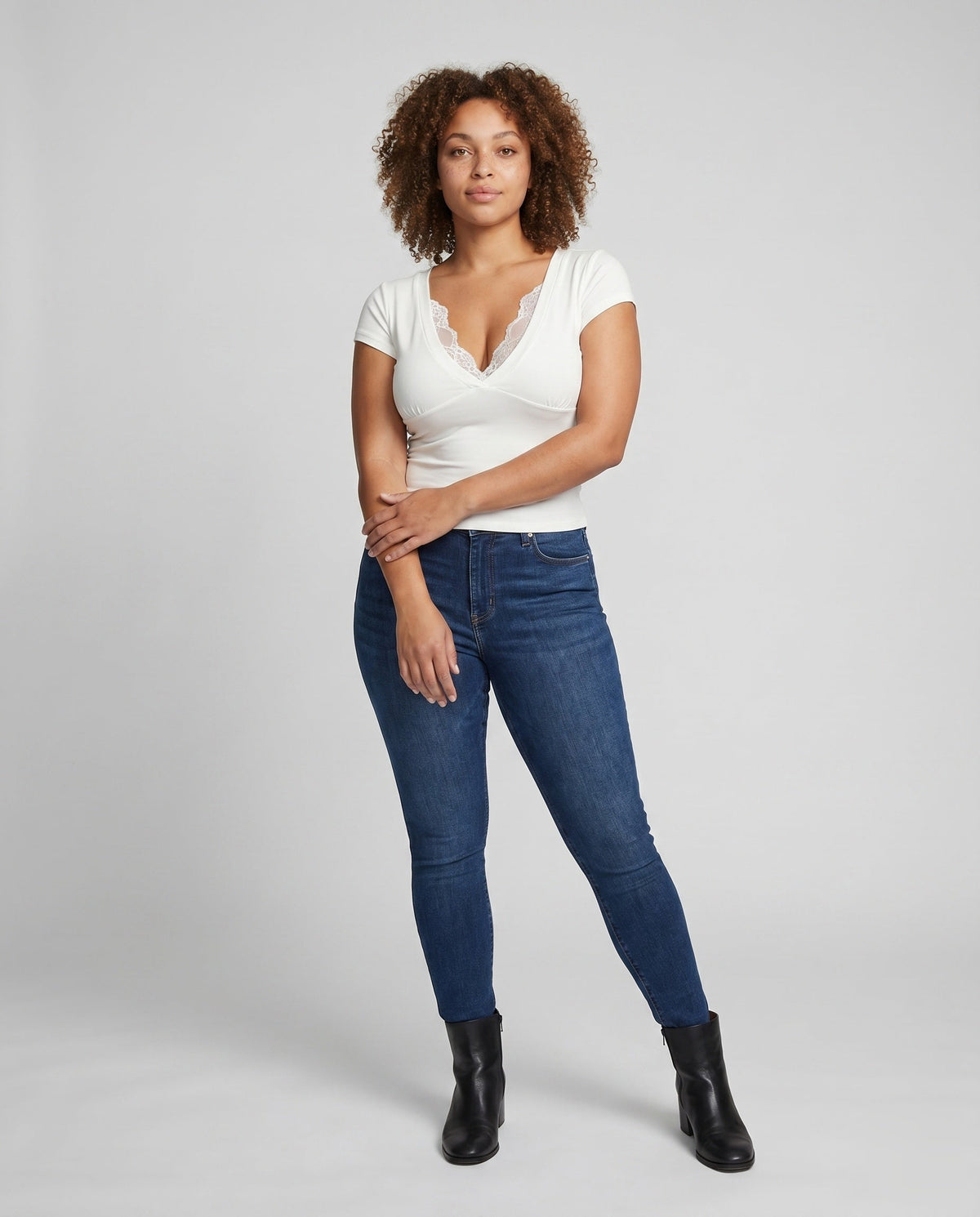 Product 15636495335754 - full_body_front