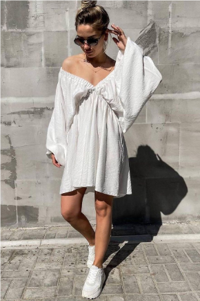 Robe décontractée unie avec décolleté en V et jupe gâteau