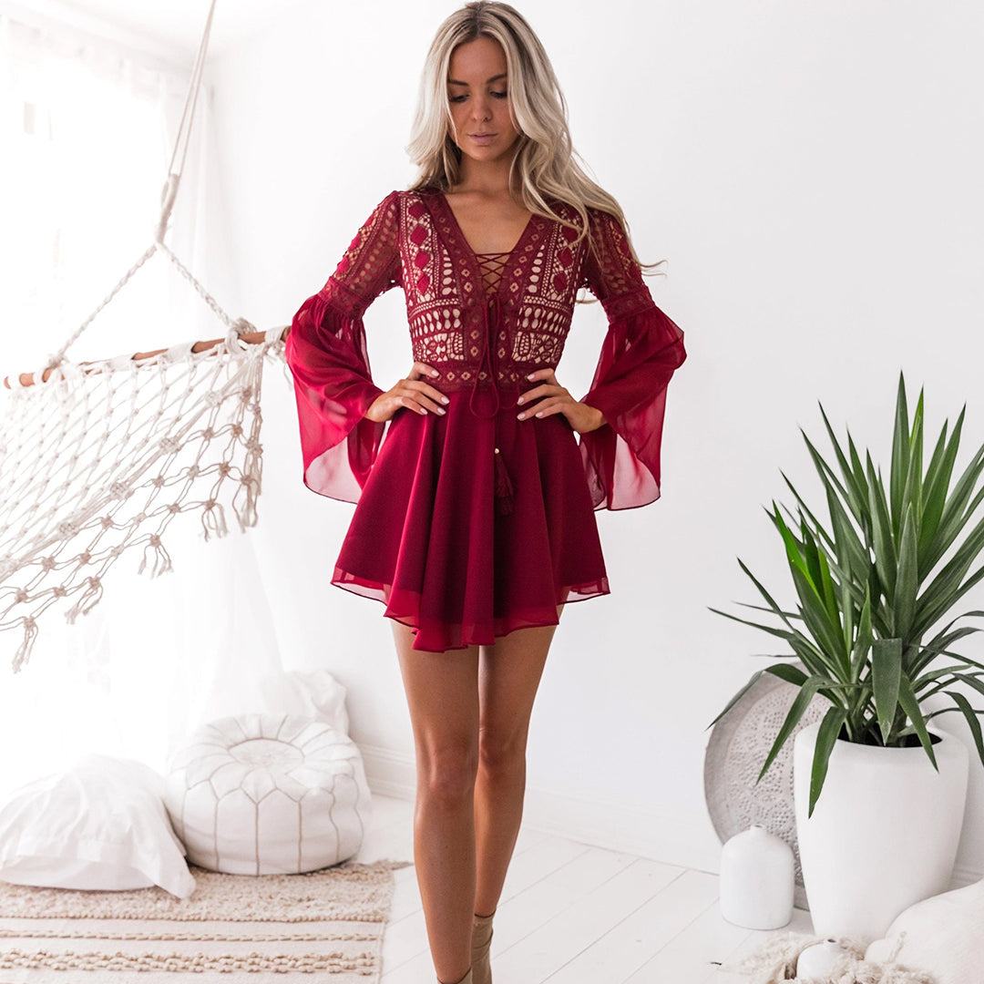 Robe tendance avec des détails à la mode