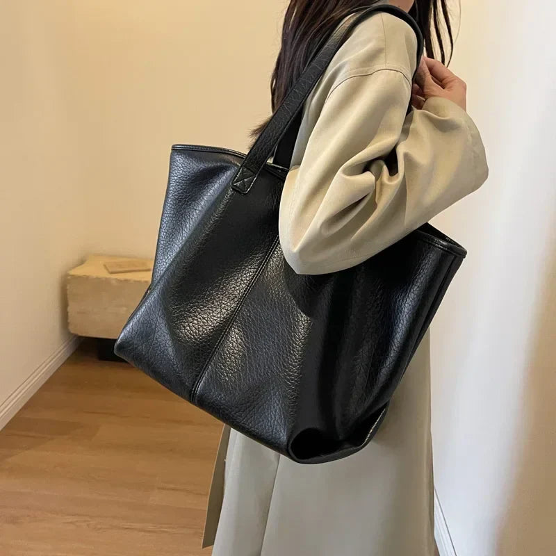 Große trendige Tote Bag aus Leder
