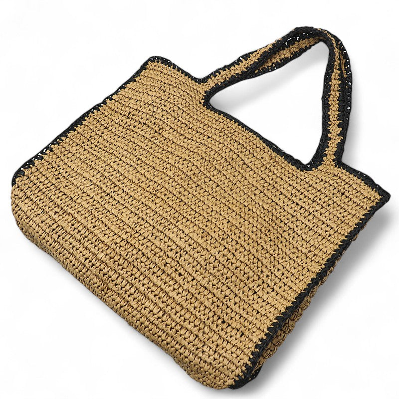 Strandtas aus Stroh gewebt