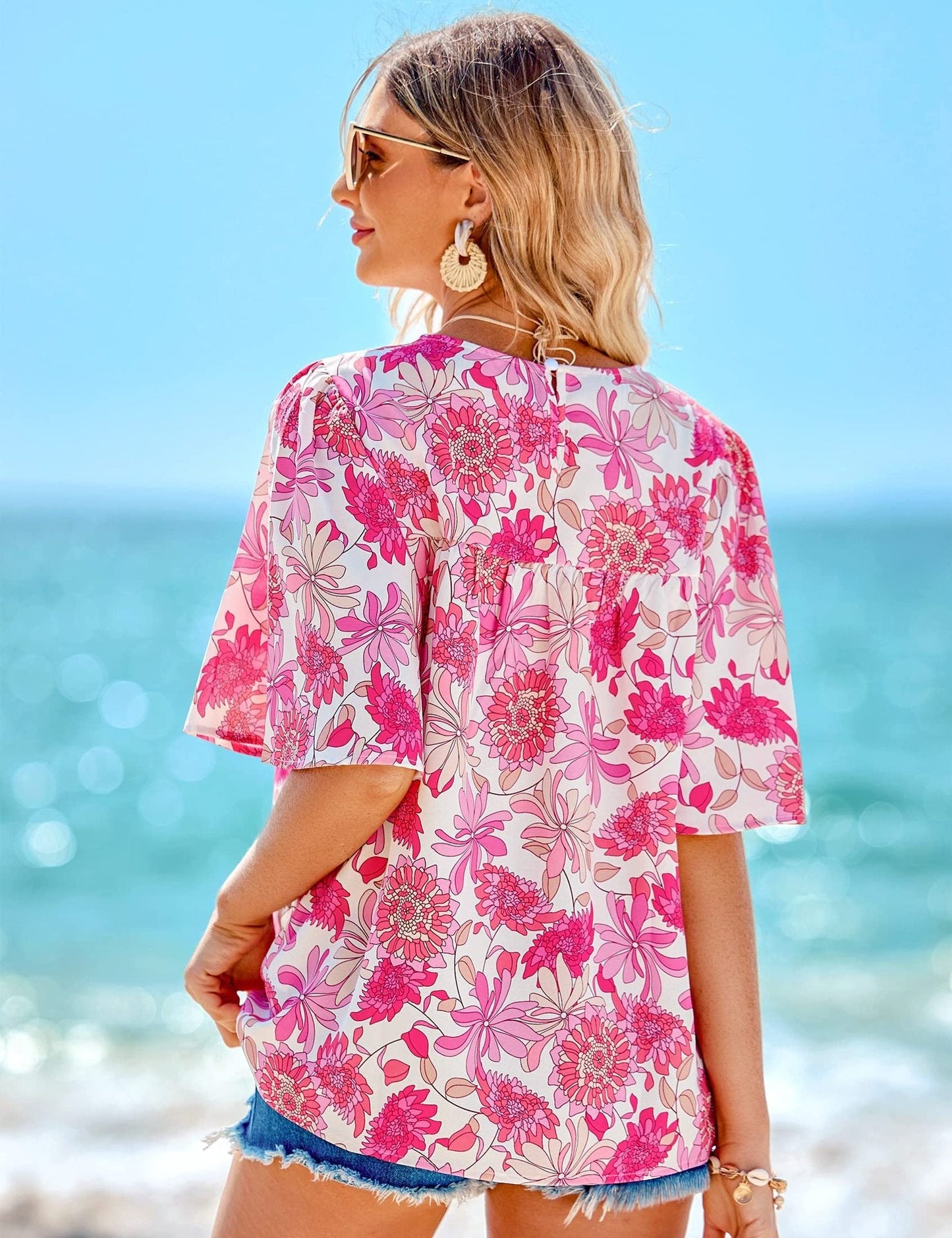 Blouse florale à manches