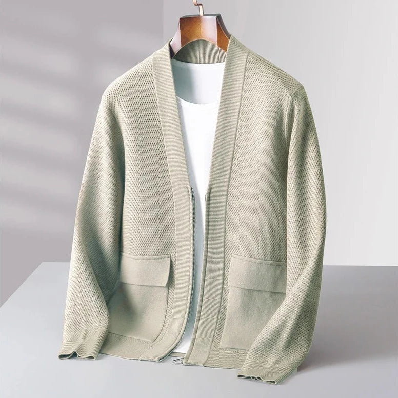 Cardigan luxueux en laine tricotée