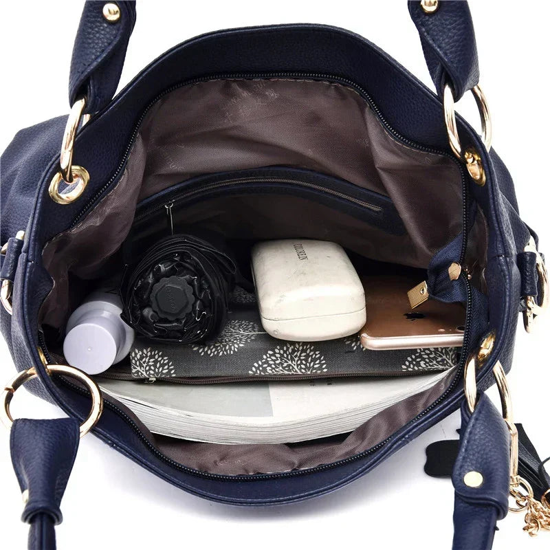 Trendige Schulterhandtasche für die Schule
