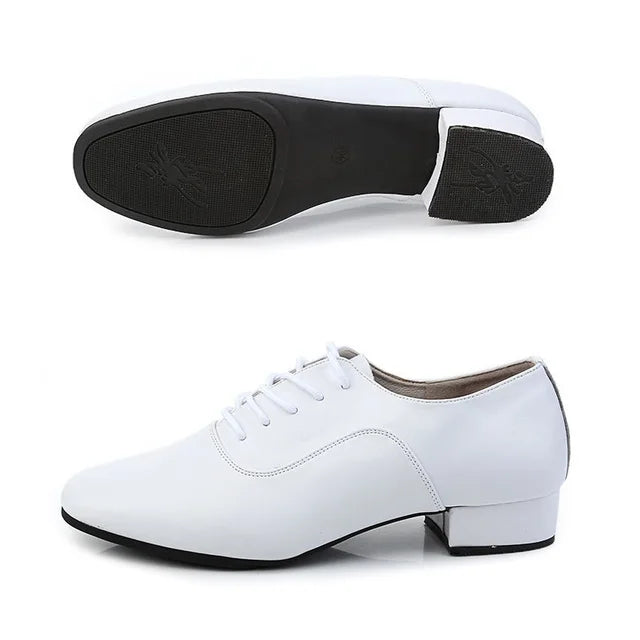 chaussures de danse pour hommes pour un style de danse moderne